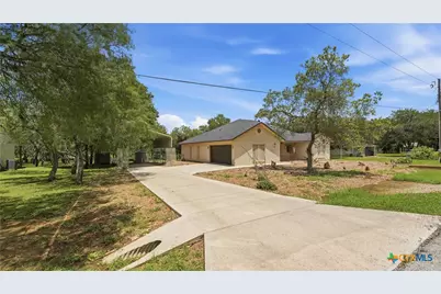 1895 Flaming Oak Drive, New Braunfels, TX 78132 - Photo 39