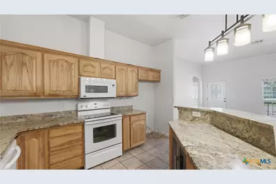 1895 Flaming Oak Drive, New Braunfels, TX 78132 - Photo 17