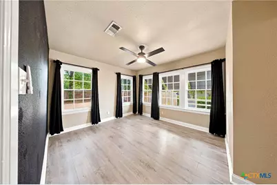 524 E 13th Avenue, Belton, TX 76513 - Photo 15