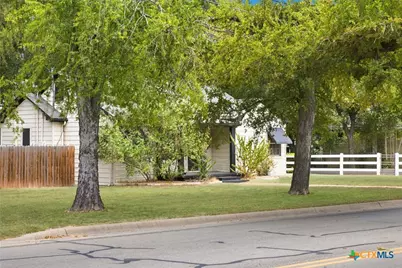 524 E 13th Avenue, Belton, TX 76513 - Photo 21