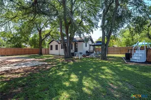524 E 13th Ave, Belton, TX 76513 - Photo 27