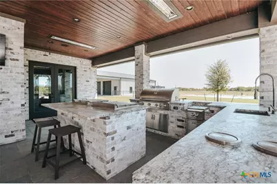 499 Dayspring Drive, Victoria, TX 77904 - Photo 35