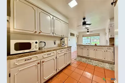 1 Circle Lane, Victoria, TX 77904 - Photo 17