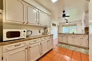 1 Circle Ln, Victoria, TX 77904 - Photo 17