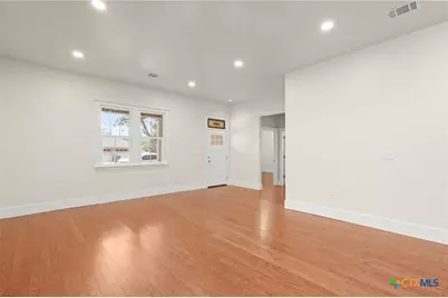 608 Cibilo, Lockhart, TX 78644 - Photo 11