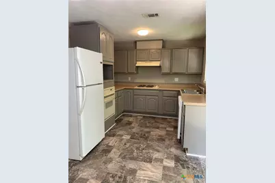 914 Chalk Street, Copperas Cove, TX 76522 - Photo 5