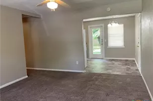 914 Chalk St, Copperas Cove, TX 76522 - Photo 3