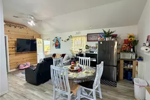 168 Weeping Willow Rd, Victoria, TX 77904 - Photo 9