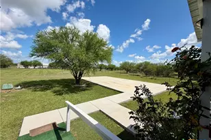 168 Weeping Willow Rd, Victoria, TX 77904 - Photo 23
