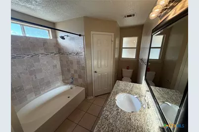 2207 Waterfall Drive, Killeen, TX 76549 - Photo 7
