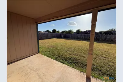 2207 Waterfall Drive, Killeen, TX 76549 - Photo 11