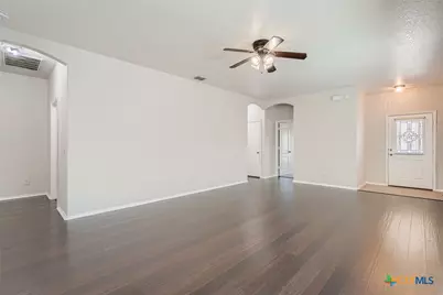 427 Unicorn Ranch, San Antonio, TX 78245 - Photo 5