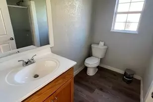 436 Illinois St, Bloomington, TX 77951 - Photo 5