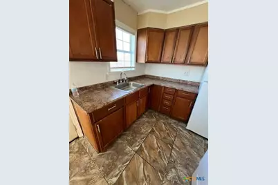 436 Illinois Street, Bloomington, TX 77951 - Photo 11