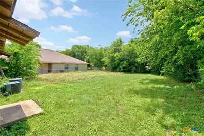 422 W Green Avenue, Killeen, TX 76541 - Photo 9