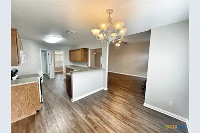 521 Woodlake Drive, Mcqueeney, TX 78123 - Photo 7