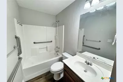 521 Woodlake Drive, Mcqueeney, TX 78123 - Photo 15