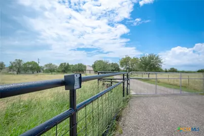 1919 Wetz Road, Marion, TX 78124 - Photo 43
