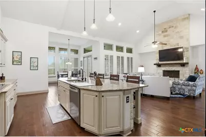 563 Solms Forest, New Braunfels, TX 78132 - Photo 11