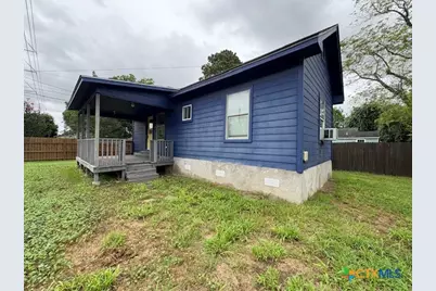 1017 W Nueces Street, Victoria, TX 77901 - Photo 13