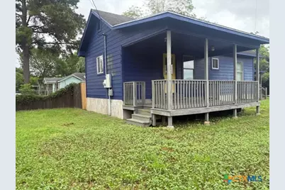 1017 W Nueces Street, Victoria, TX 77901 - Photo 11