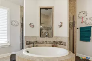575 Solms Forest, New Braunfels, TX 78132 - Photo 23