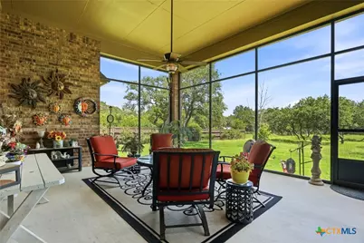 575 Solms Forest, New Braunfels, TX 78132 - Photo 3