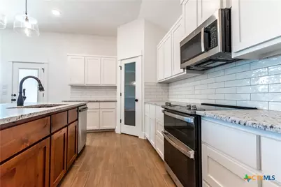 8501 James Herring's Way, Killeen, TX 76542 - Photo 11