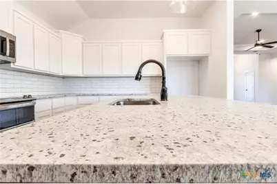 8501 James Herring's Way, Killeen, TX 76542 - Photo 11