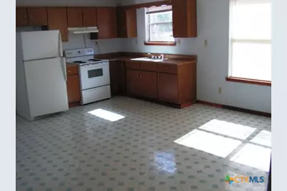 716 Persimmon Pass, Fischer, TX 78623 - Photo 13