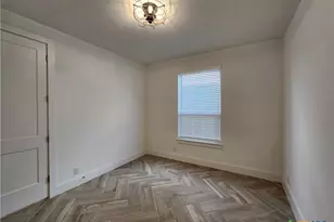1047 Lime Gruene, New Braunfels, TX 78130 - Photo 17