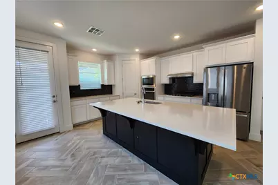 1047 Lime Gruene, New Braunfels, TX 78130 - Photo 9