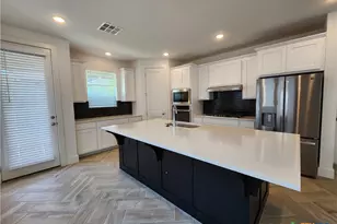 1047 Lime Gruene, New Braunfels, TX 78130 - Photo 9