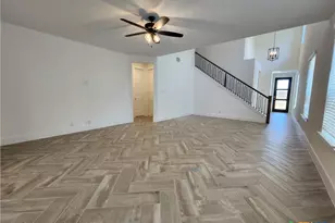 1047 Lime Gruene, New Braunfels, TX 78130 - Photo 3