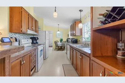 164 Oak Cove, San Marcos, TX 78666 - Photo 11