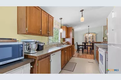 164 Oak Cove, San Marcos, TX 78666 - Photo 13