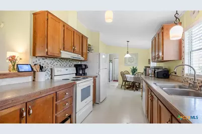 164 Oak Cove, San Marcos, TX 78666 - Photo 11