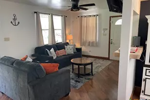 685 Eastview Dr, Canyon Lake, TX 78133 - Photo 11