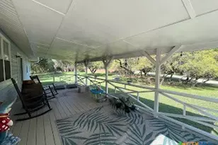 685 Eastview Dr, Canyon Lake, TX 78133 - Photo 1