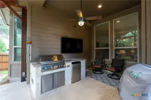 1551 Balcones Fault, New Braunfels, TX 78132 - Photo 31