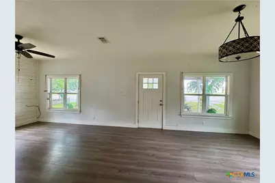 708 Sheffield Avenue, Llano, TX 78643 - Photo 9
