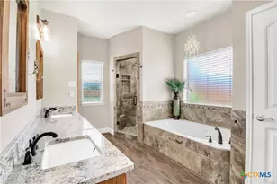 1446 Emily Ln, Seguin, TX 78155 - Photo 23