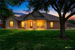 1446 Emily Ln, Seguin, TX 78155 - Photo 1