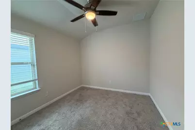 1250 Lennea, New Braunfels, TX 78130 - Photo 13