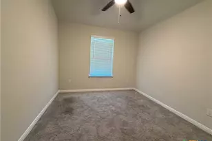 1250 Lennea, New Braunfels, TX 78130 - Photo 15