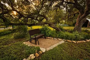 128 E Castlewood Dr, Marble Falls, TX 78654 - Photo 21