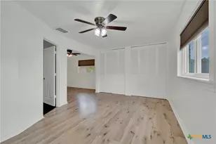 608 Creek Dr, New Braunfels, TX 78130 - Photo 23