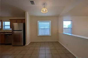 268 Goliad Dr, New Braunfels, TX 78130 - Photo 11