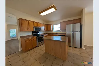 268 Goliad Drive, New Braunfels, TX 78130 - Photo 5