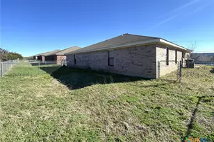 2910 Ashley Dr, Copperas Cove, TX 76522 - Photo 11